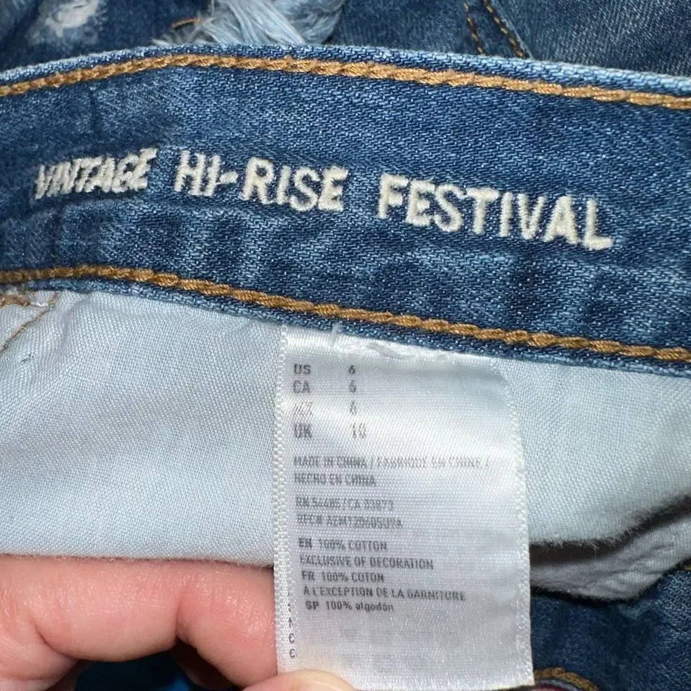 American Eagle Size 6 Vintage HiRise Festival Frayed Hem Distressed Denim Shorts